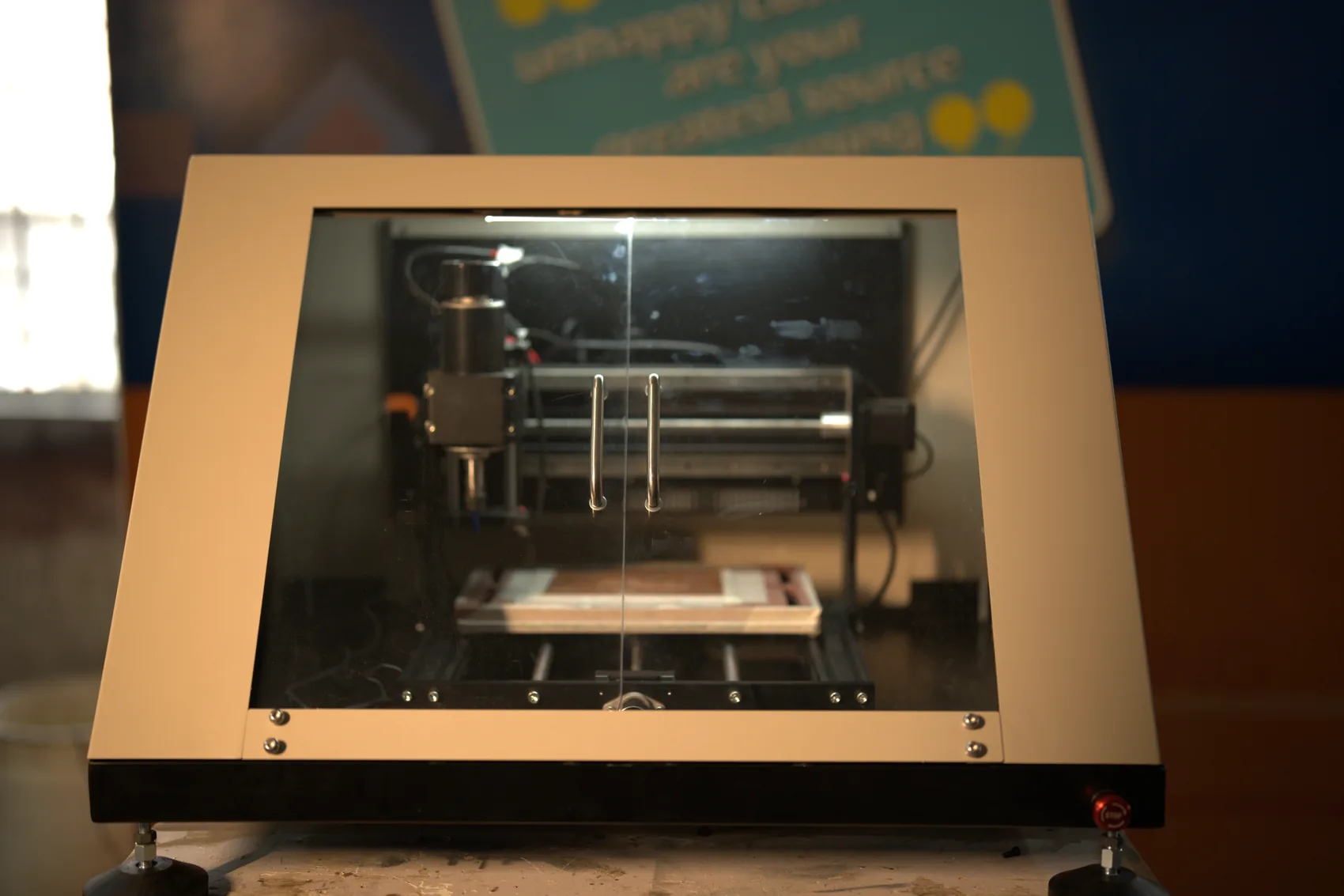 A Niloufar Forge 3020 set up and running in a working lab